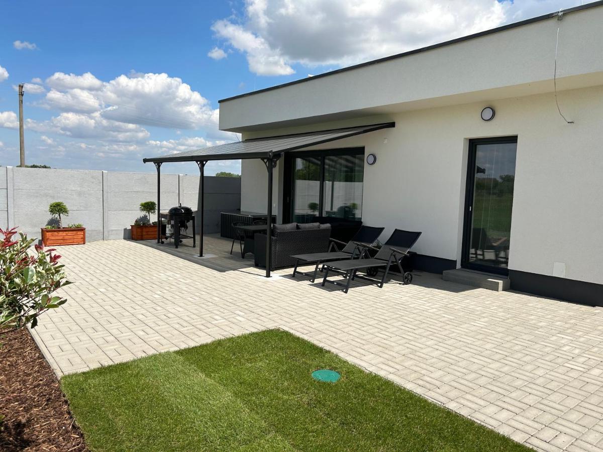 Apartman Zuzana Nesvady 外观 照片