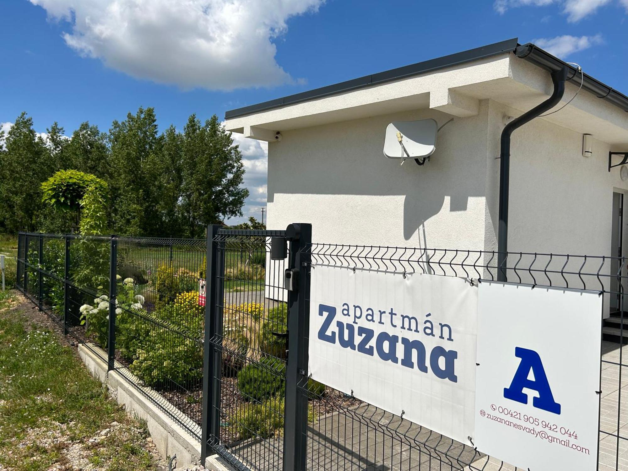 Apartman Zuzana Nesvady 客房 照片